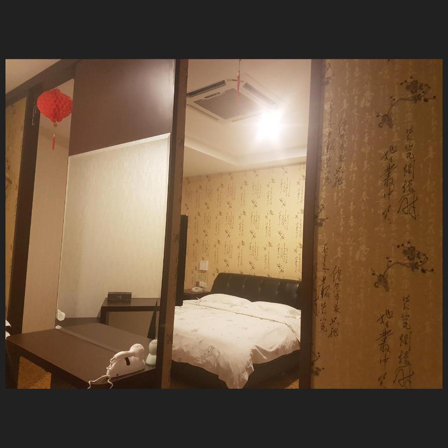 Hotel Tebrau Ct Johor Bahru Buitenkant foto